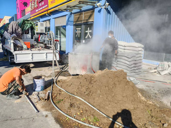 吐鲁番顶管注浆加固
